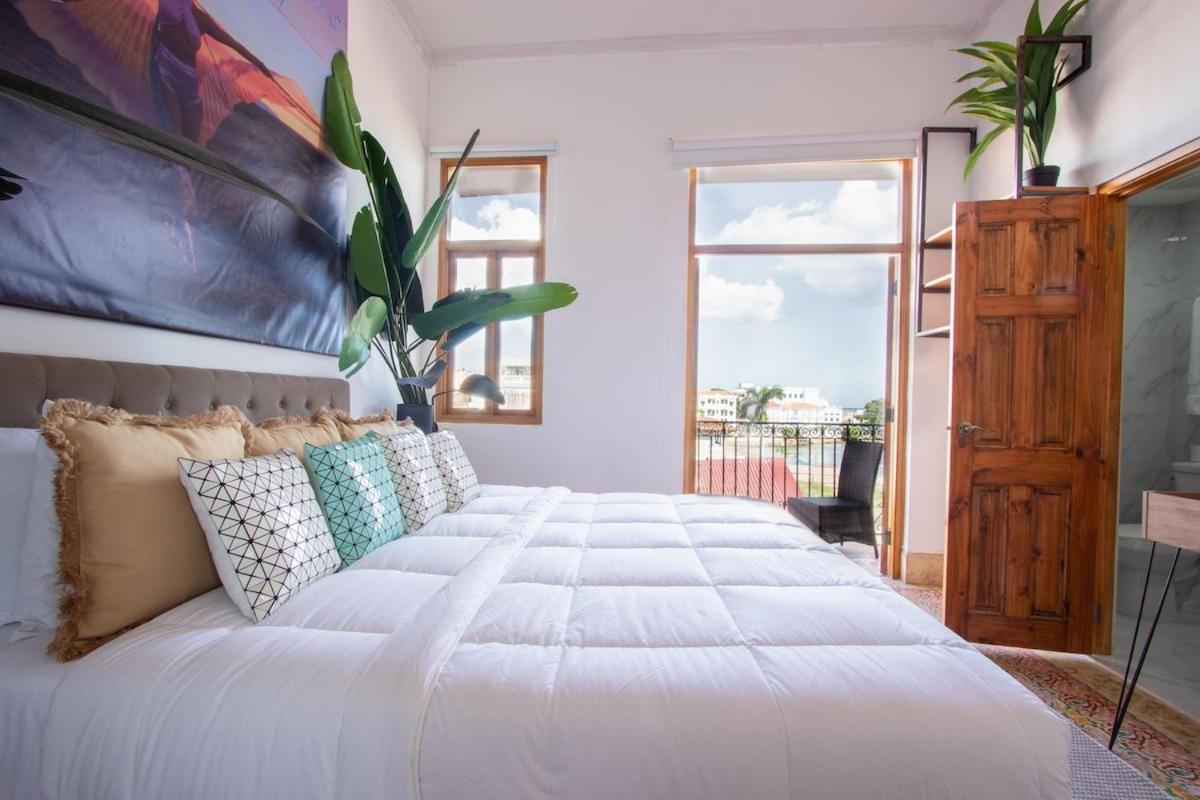 Amazinn Places Casco Viejo Pool And Rooftop XIII Panama City Exterior photo